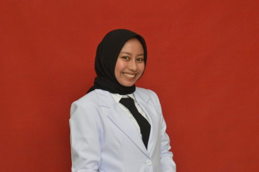 Kartika_Putri_Amalia,_S.Ked_.jpg