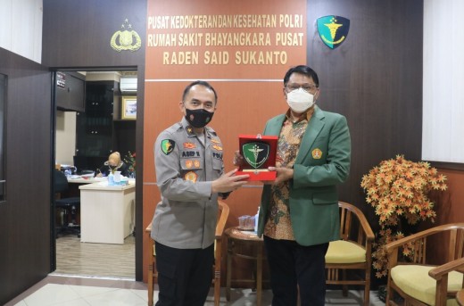 Kunjugan_RS_POLRI_-_6.jpg